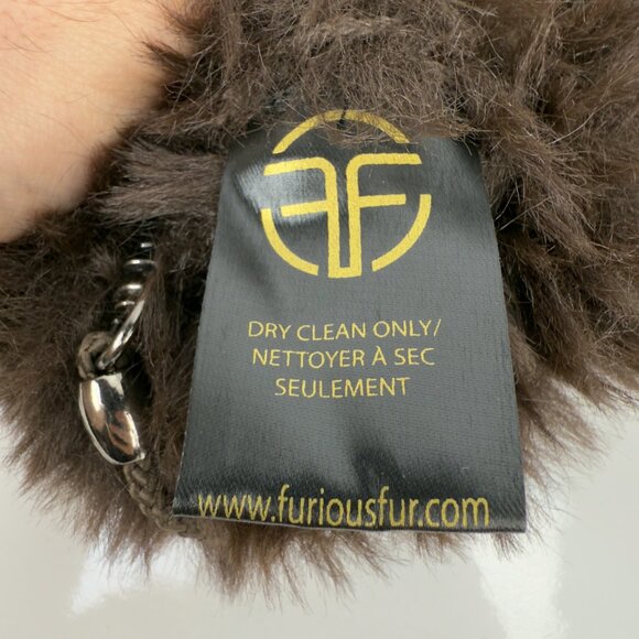FURIOUS FUR Faux Fur Chocolate Brown Vegan Fluffy Plush Warm Winter Mitains OS - Picture 5 of 6